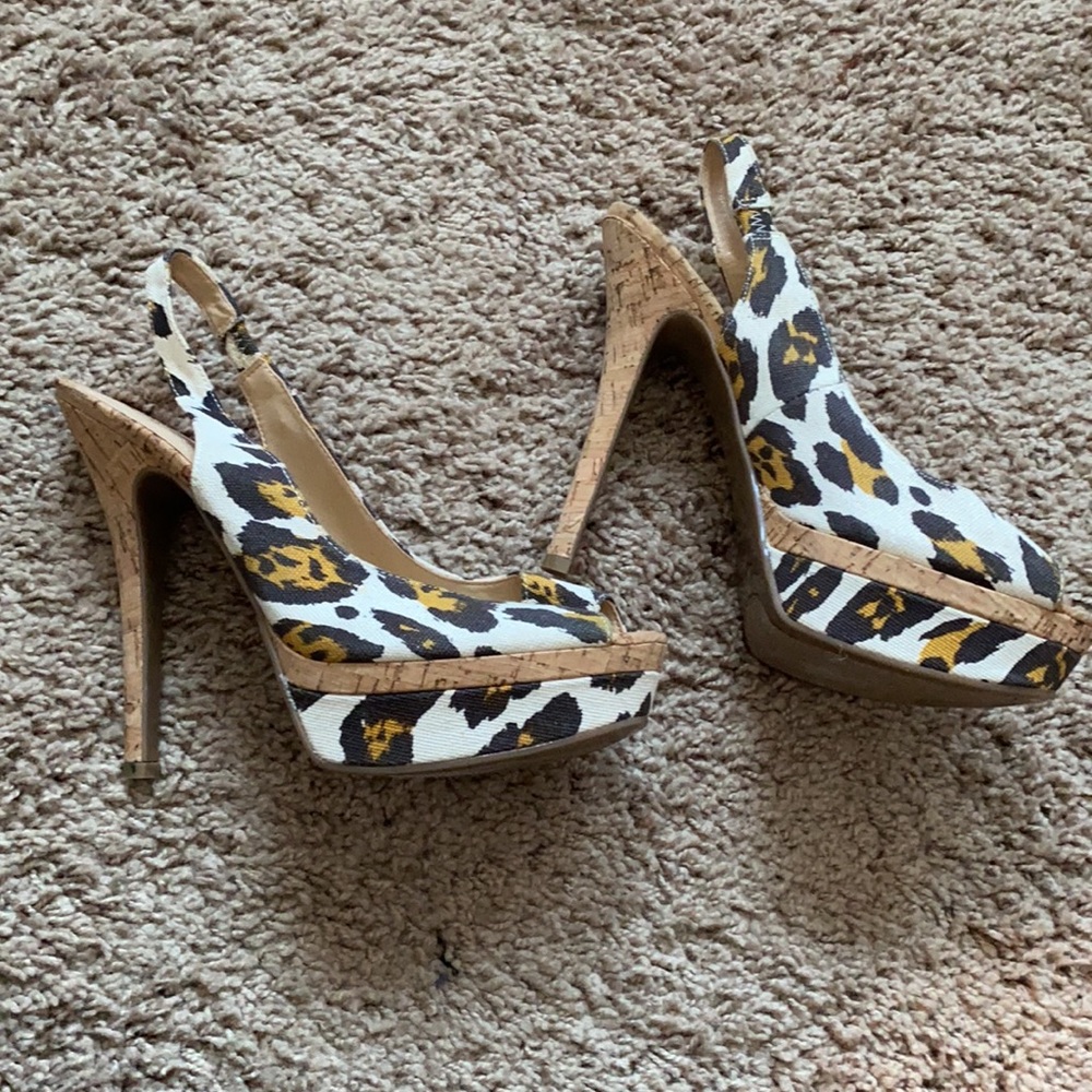 Leopard and Cork Slingback Guess Heels